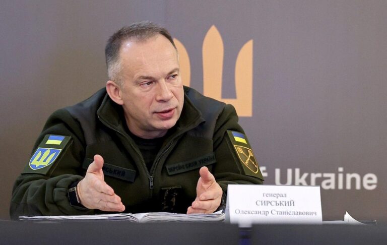 Фото для новини:Контрнаступальна операція ЗСУ триває - Сирський