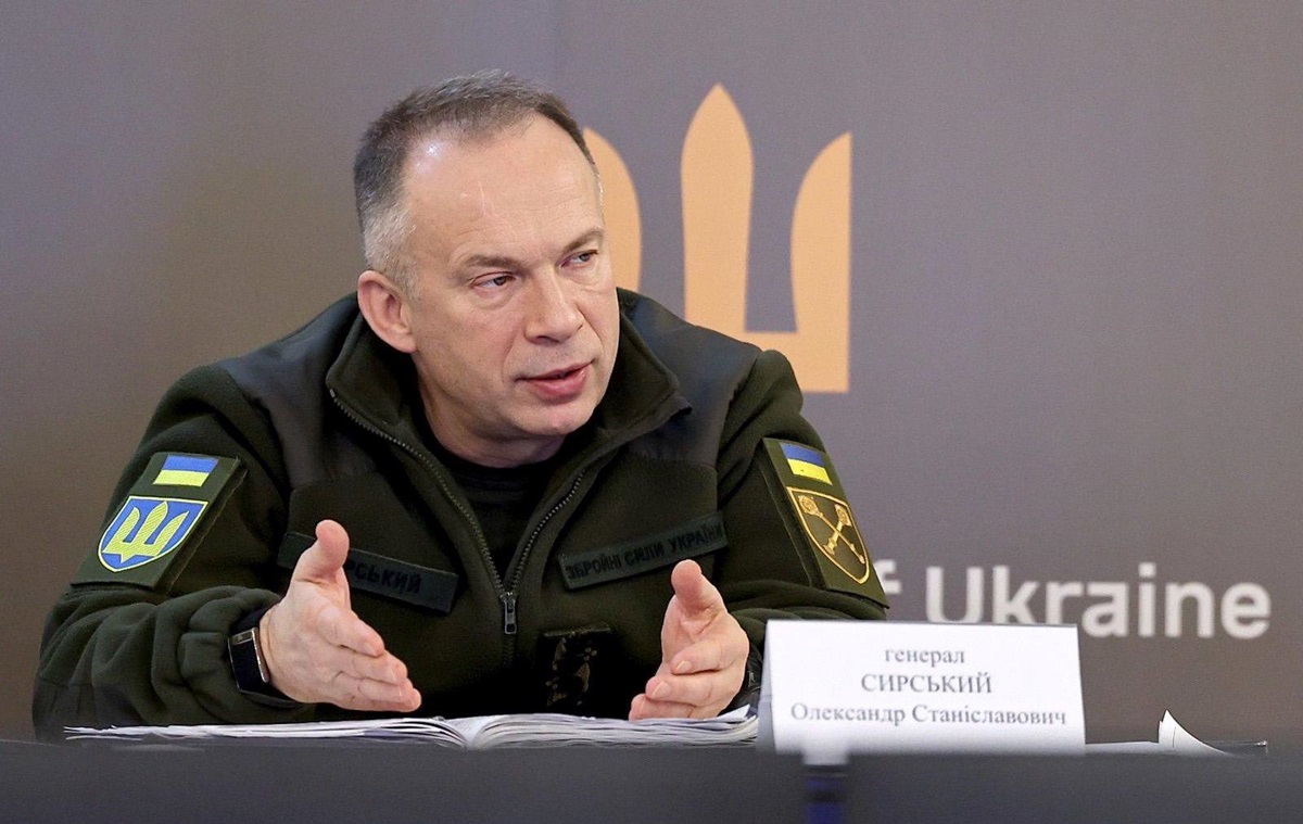 Фото для новини:Контрнаступальна операція ЗСУ триває - Сирський