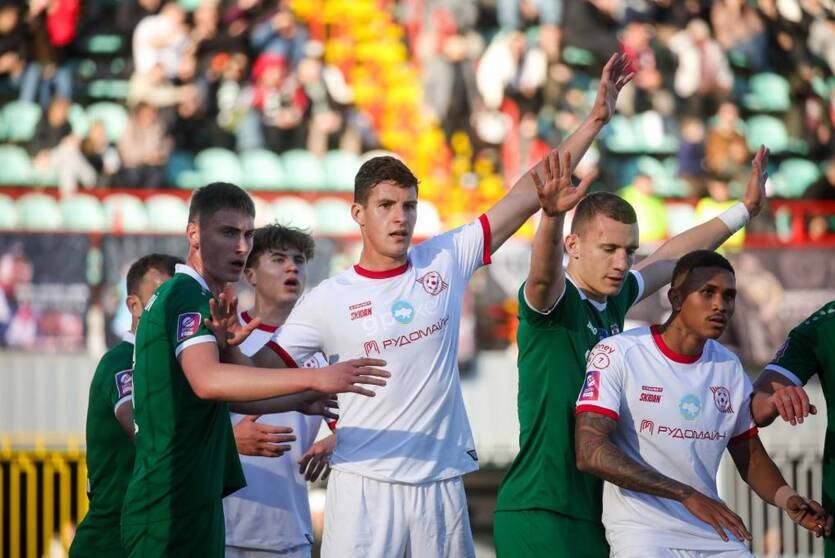 Фото для новини:Кривбас уважив Оболонь із меншим складом, залишивши на табло нулі в рахунку