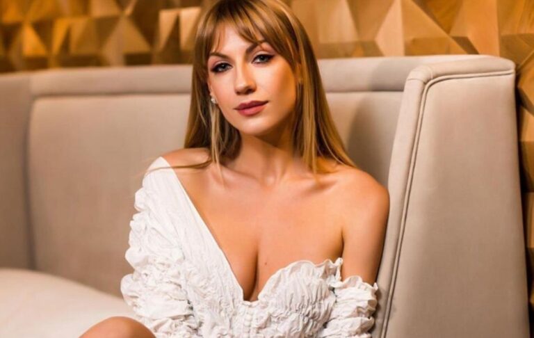 Фото для новини:Леся Нікітюк поділилася милими фото з сином