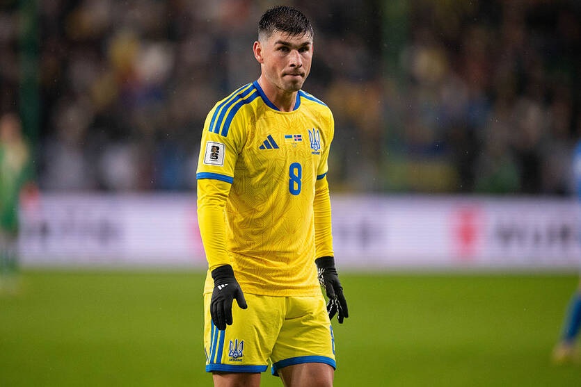 Фото для новини:Маліновський оцінив шанси у поєдинку зі Швецією