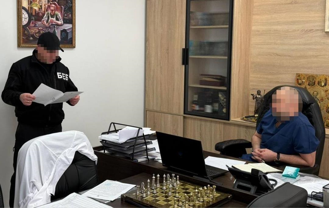 Фото для новини:Мільойни на обладнанні: викрито схему розтрати на закупівлях для лікарень