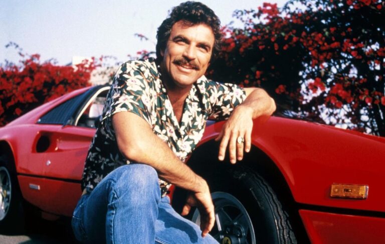 Фото для новини:На аукціон виставили суперкар Ferrari з культового серіалу