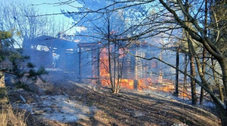 Фото для новини:На Харківщині через обстріл загинули двоє працівників екстреної меддопомоги