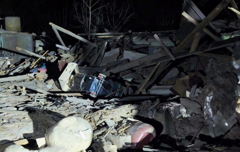 Фото для новини:На Миколаївщині двоє дітей загинули через вибух в будинку