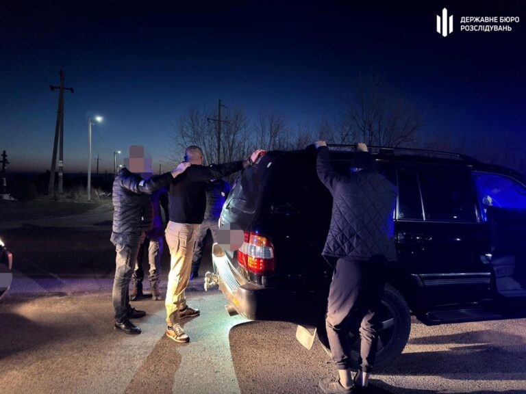 Фото для новини:На Рівненщині викрили канал втечі військових з полігону