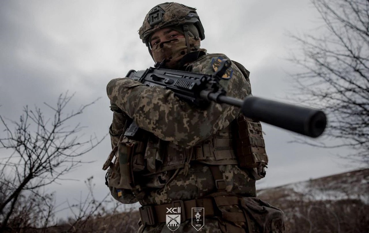 Фото для новини:На шести напрямках затишшя - Генштаб