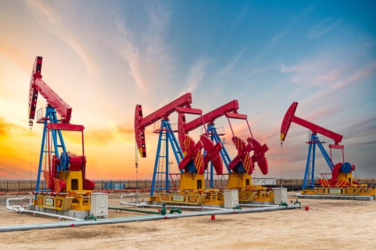 Фото для новини:Нафта наближається до $100 за баррель