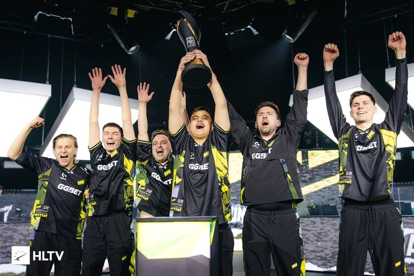 Фото для новини:NaVi здобули перемогу на турнірі ESL Pro League з трьома виграними картами