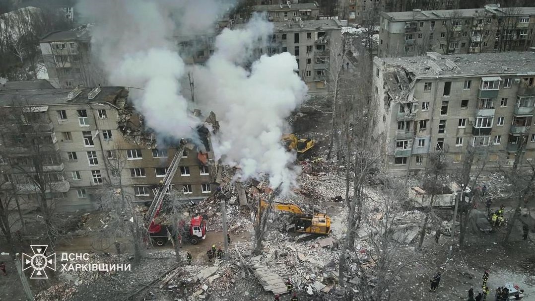 Фото для новини:Нічний удар по Харкову: 11 загиблих