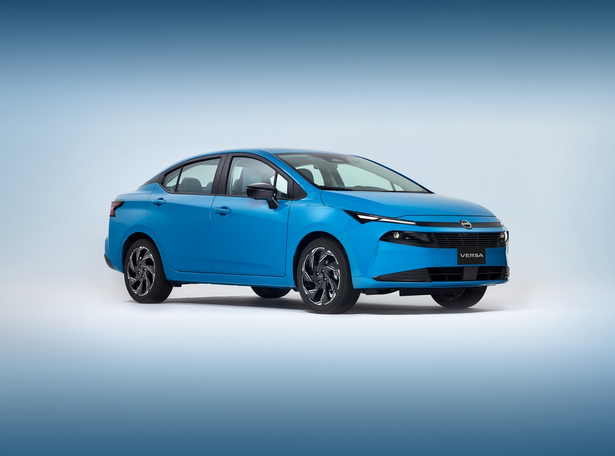 Фото для новини:Nissan офіційно представив оновлений Versa