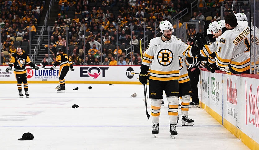 Фото для новини:НХЛ: Піттсбургу вдалося дотиснути Бостон