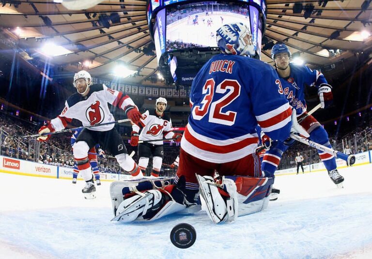 Фото для новини:НХЛ: Рейнджерс зазнали розгрому від Нью-Джерсі