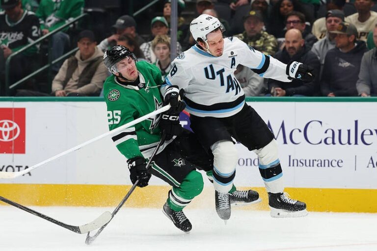 Фото для новини:НХЛ: Юта здолала Даллас у гольовій перестрілці
