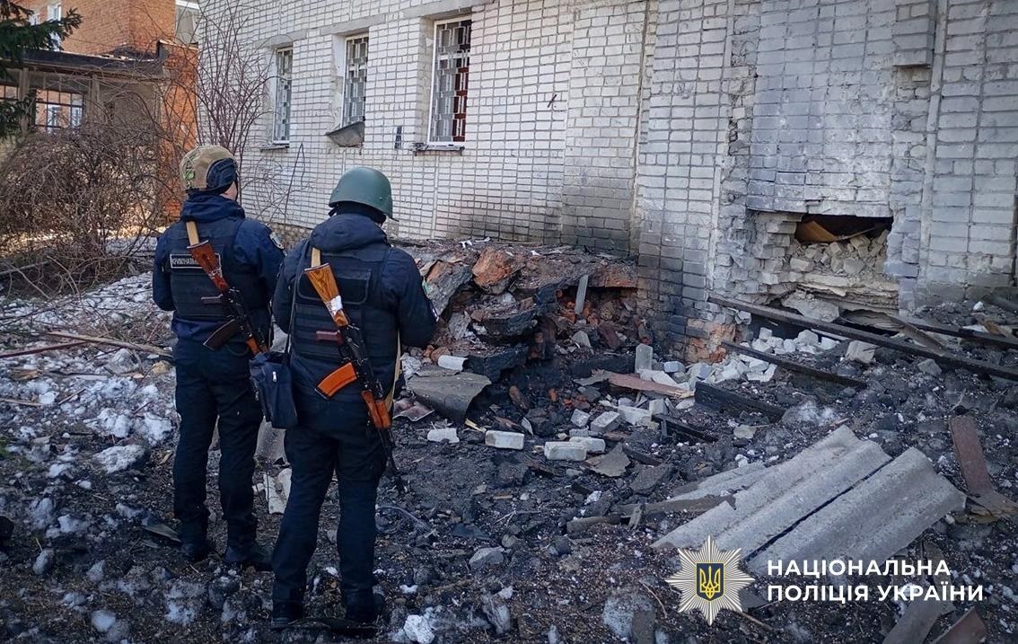Фото для новини:Обстріли Сумщини: четверо людей травмовано, серед них діти