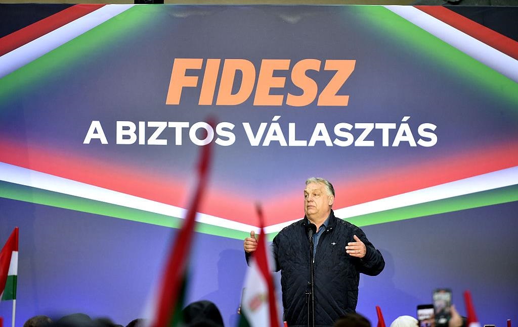 Фото для новини:Опитування пророкують поразку кандидатам Орбана в частині округів