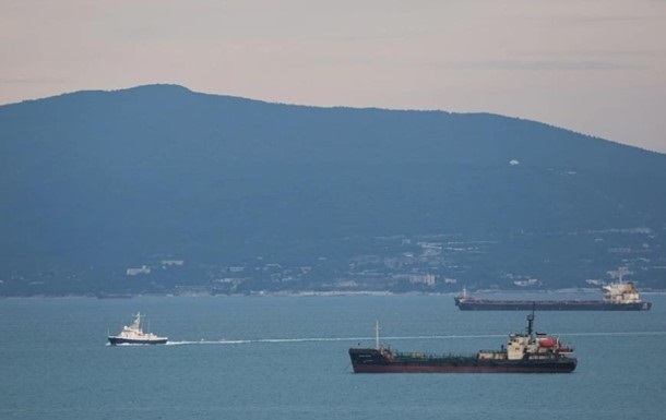 Фото для новини:Порт у Новоросійську відстає від графіка завантаження на 10 днів - ЗМІ