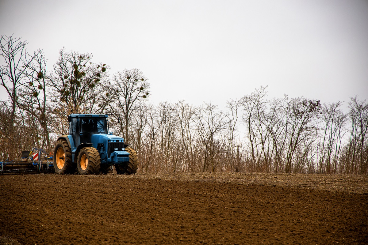 Фото для новини:Посівна в Україні стартує із затримкою