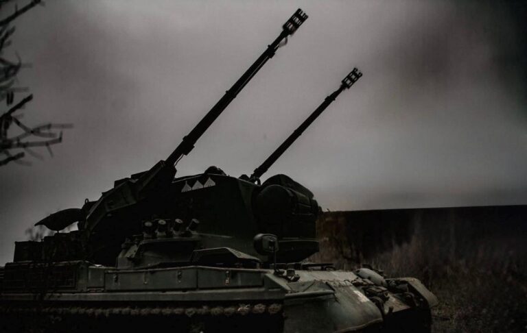 Фото для новини:ППО вперше відбила атаку майже 1000 "шахедів"