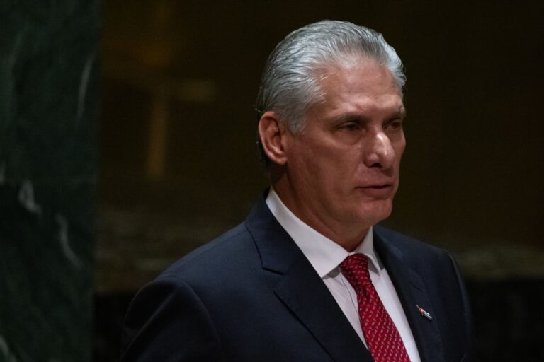 Фото для новини:Президент Куби заявив про нещодавні переговори зі США