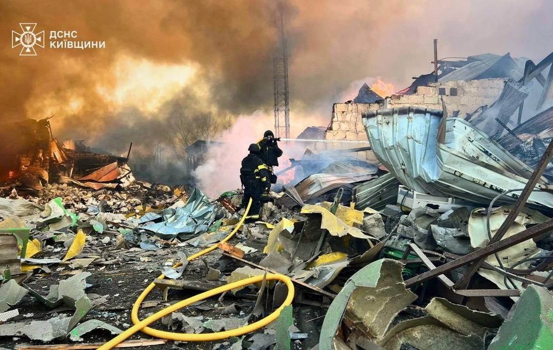 Фото для новини:Президент назвав "критичний напрям" після атаки РФ