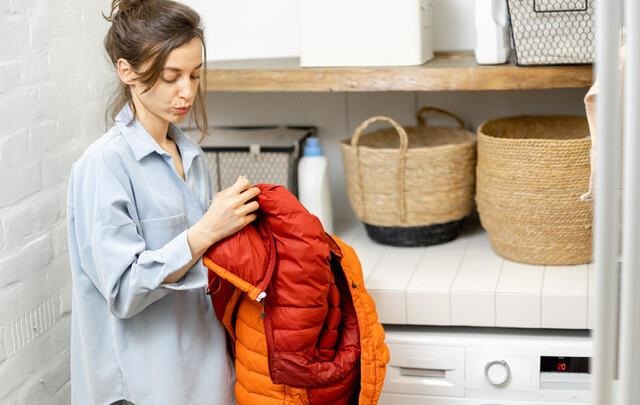 Фото для новини:Пух, синтепон, мембрана: як реанімувати будь-яку куртку після прання