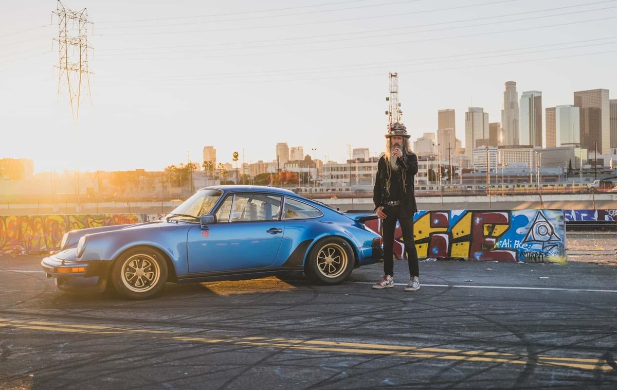 Фото для новини:Раритетні Porsche відомого модельєра продали на аукціоні на $2 мільйони