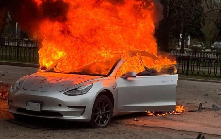 Фото для новини:Росіяни атакували Нікополь: 11 людей поранені