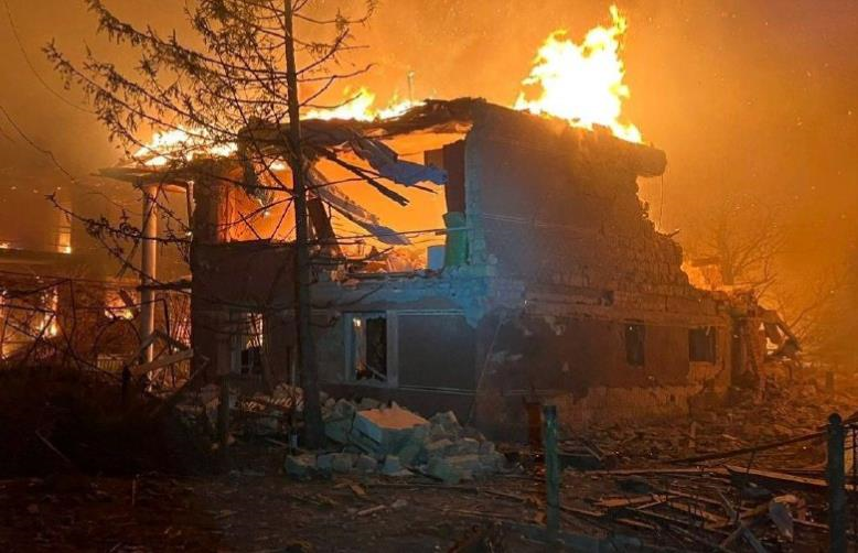 Фото для новини:Росіяни обстріляли Дніпропетровщину, є поранені