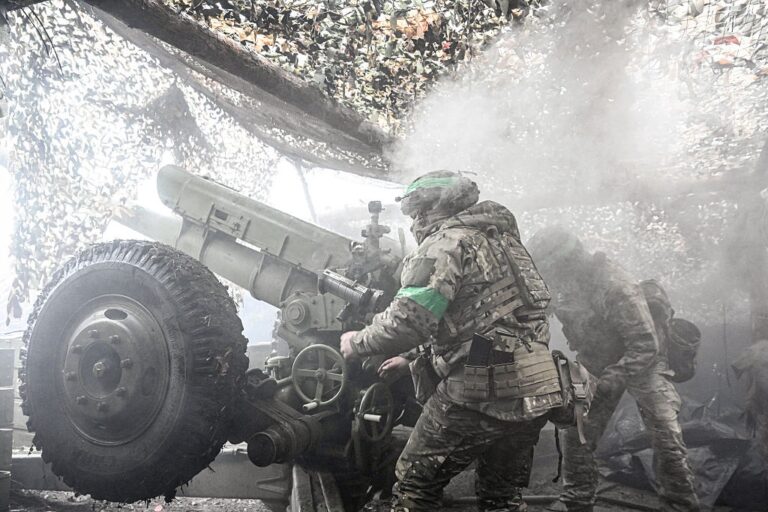 Фото для новини:Російські підрозділи втратили боєздатність у боях за Березове - розвідка