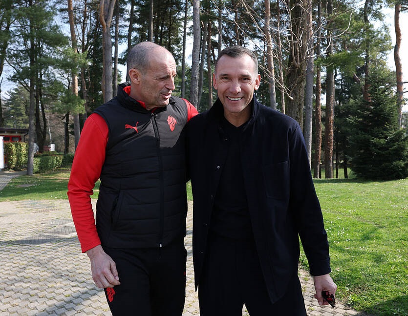 Фото для новини:Шевченко відвідав Мілан: у розташуванні клубу раді