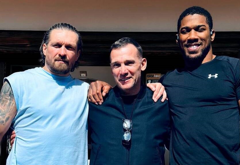 Фото для новини:Шевченко завітав на тренування Усика та Джошуа