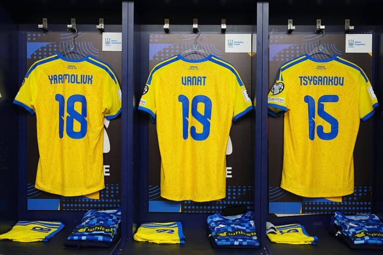 Фото для новини:Склад українців і шведів у півфіналі плейофу