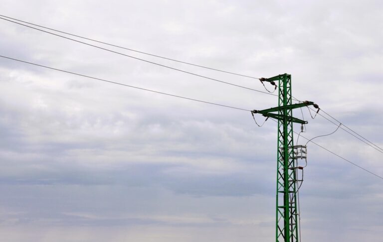 Фото для новини:Словаччина офіційно заявила Україні про зупинку аварійної енергодопомоги