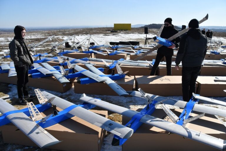 Фото для новини:США купуватимуть у Києва дрони-перехоплювачі - ЗМІ