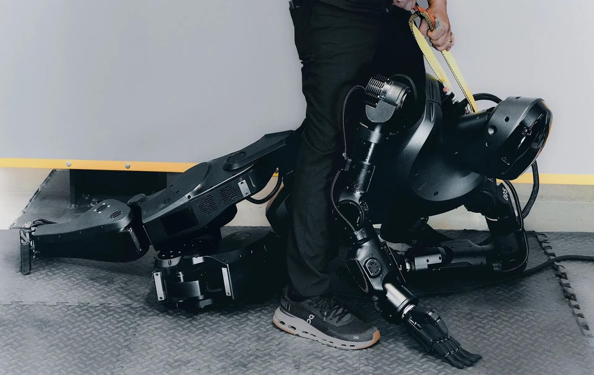 Фото для новини:США передали Україні роботів-солдатів, щоб випробувати проти РФ