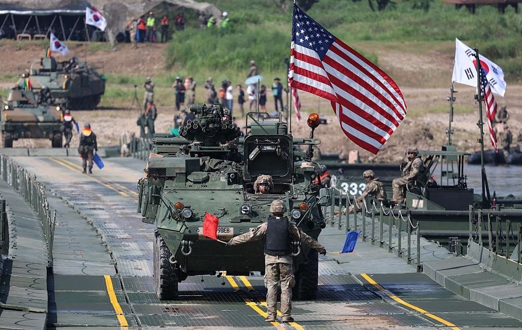 Фото для новини:США та Південна Корея запустили масштабні військові навчання