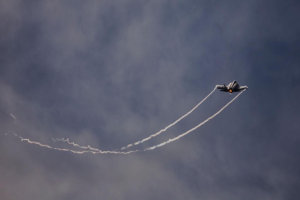 Фото для новини:США й Канада підіймали винищувачі через військові літаки РФ коло Аляски