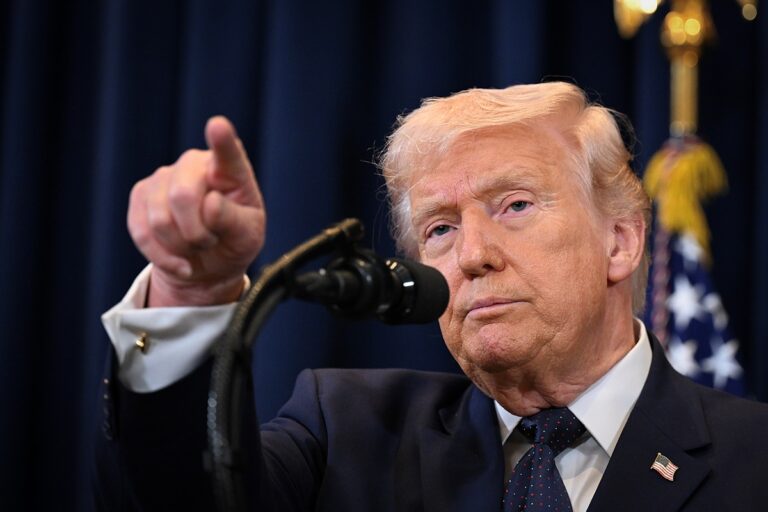 Фото для новини:США знімуть нафтові санкції з Росії