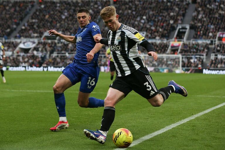 Фото для новини:Стало відомо, яку оцінку отримав Миколенко за гру проти Ньюкасла