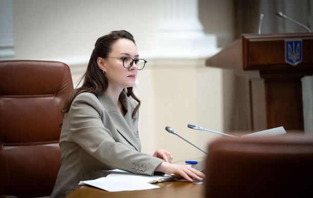 Фото для новини:Стрибок цін на АЗС: Свириденко зробила заяву