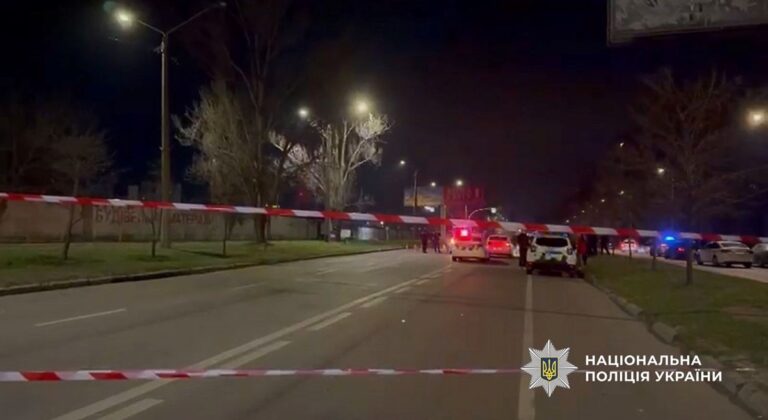 Фото для новини:Стрілянина в Одесі: стало відомо про стан поліціянтів