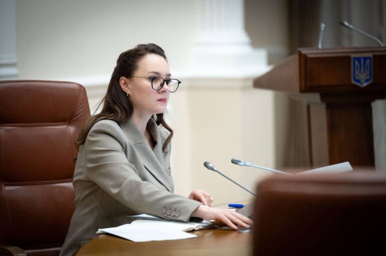 Фото для новини:Свириденко пояснила затримку виплат за програмою Зимова підтримка