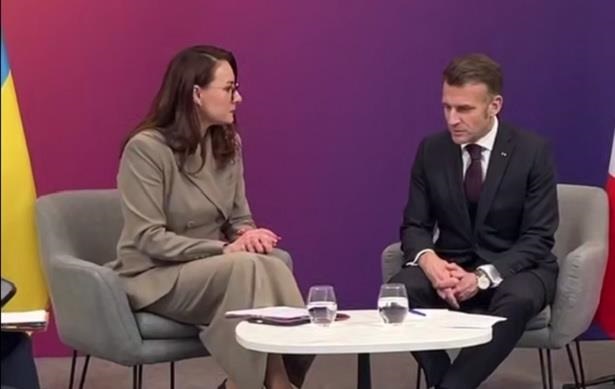 Фото для новини:Свириденко зустрілася з Макроном у Парижі