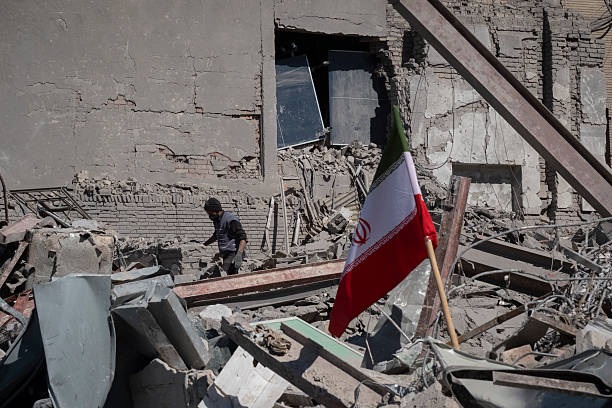 Фото для новини:ЦАГАЛ: Уражені центри всіх силових структур Ірану