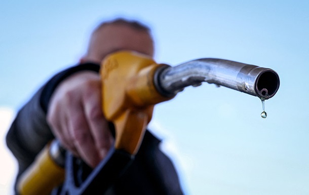 Фото для новини:Ціна на нафту зростає попри плани вивільнити запаси