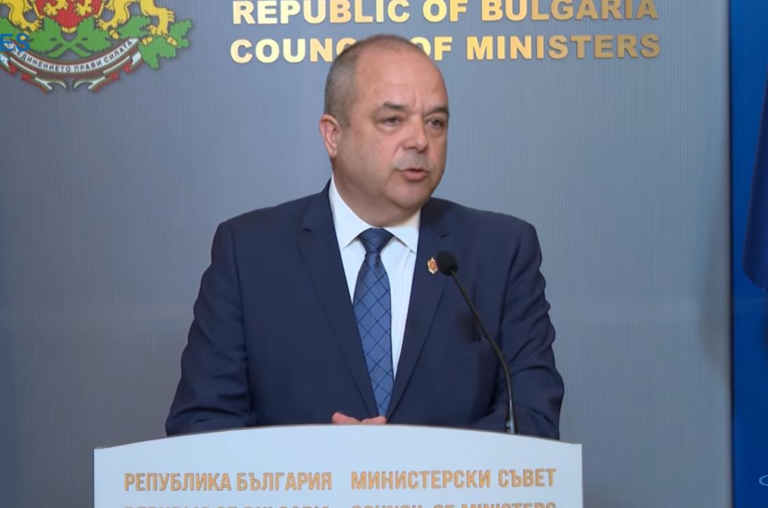 Фото для новини:У Болгарії затримали 30 людей за купівлю голосів перед виборами