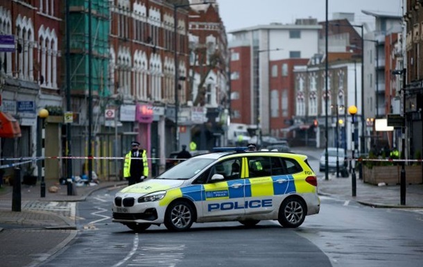 Фото для новини:У Британії за підозрою у шпигунстві на КНР заарештували партнера депутата - ЗМІ