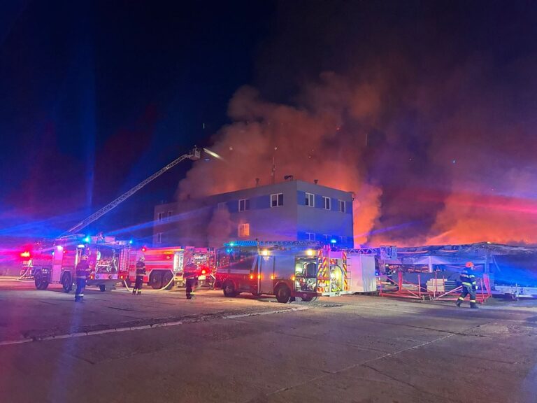 Фото для новини:У Чехії підпалили завод, що виробляє дрони для України