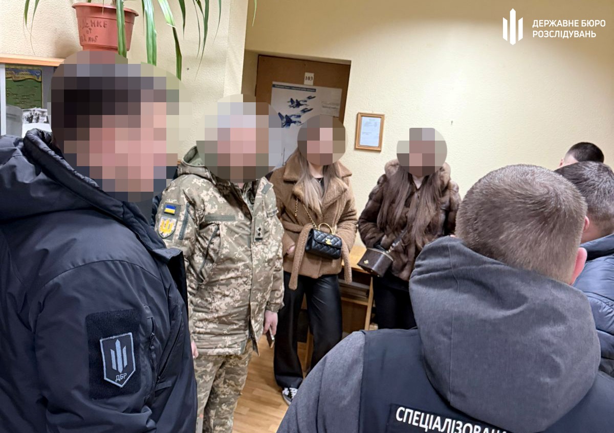 Фото для новини:У Києві військові ТЦК заробляли на ухилянтах